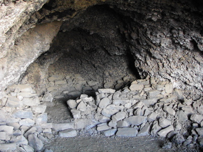 Wohnhöhle im Süden des Roque Bentaiga